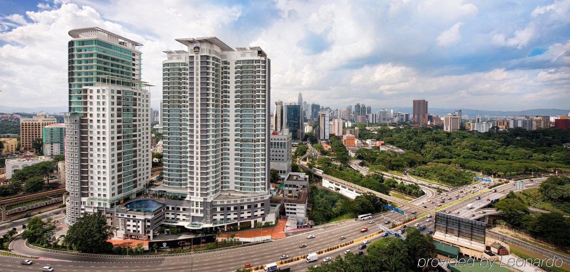 Ramada Plaza Kuala Lumpur Exterior photo